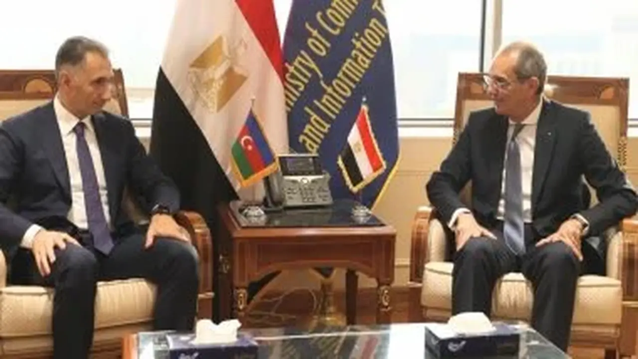 تعزيز التعاون الرقمي بين وزارتي الاتصالات والتنمية الرقمية في أذربيجان